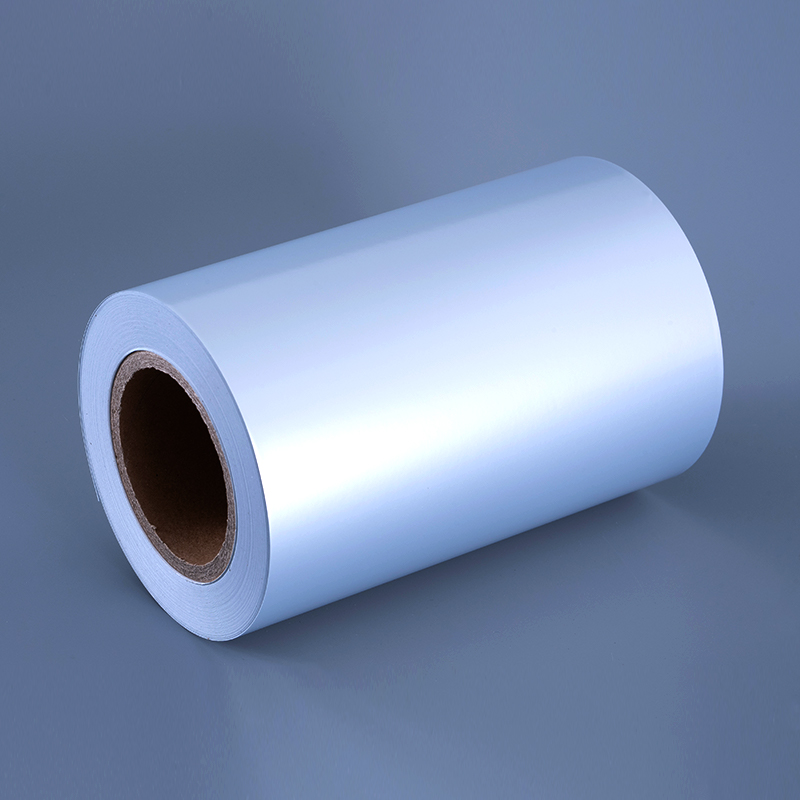 50mic 프리미엄 매트 실버 폴리에스테르 필름 자체 접착 필름(솔벤트 아크릴 접착제 포함) 알코올 방지 및 고온 방지