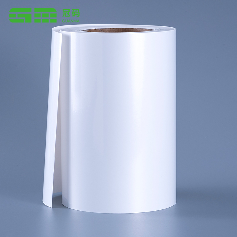 이동할 수 있는 접착제를 가진 60mic 광택 있는 백색 PP 자동 접착 상표 종이 점보 롤